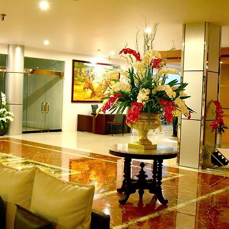Grand Royal Taliwang Hotel Екстериор снимка