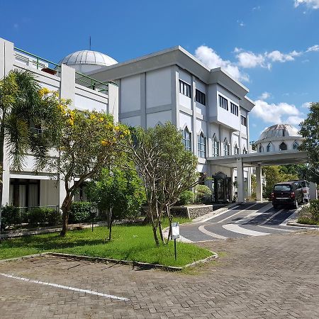Grand Royal Taliwang Hotel Екстериор снимка