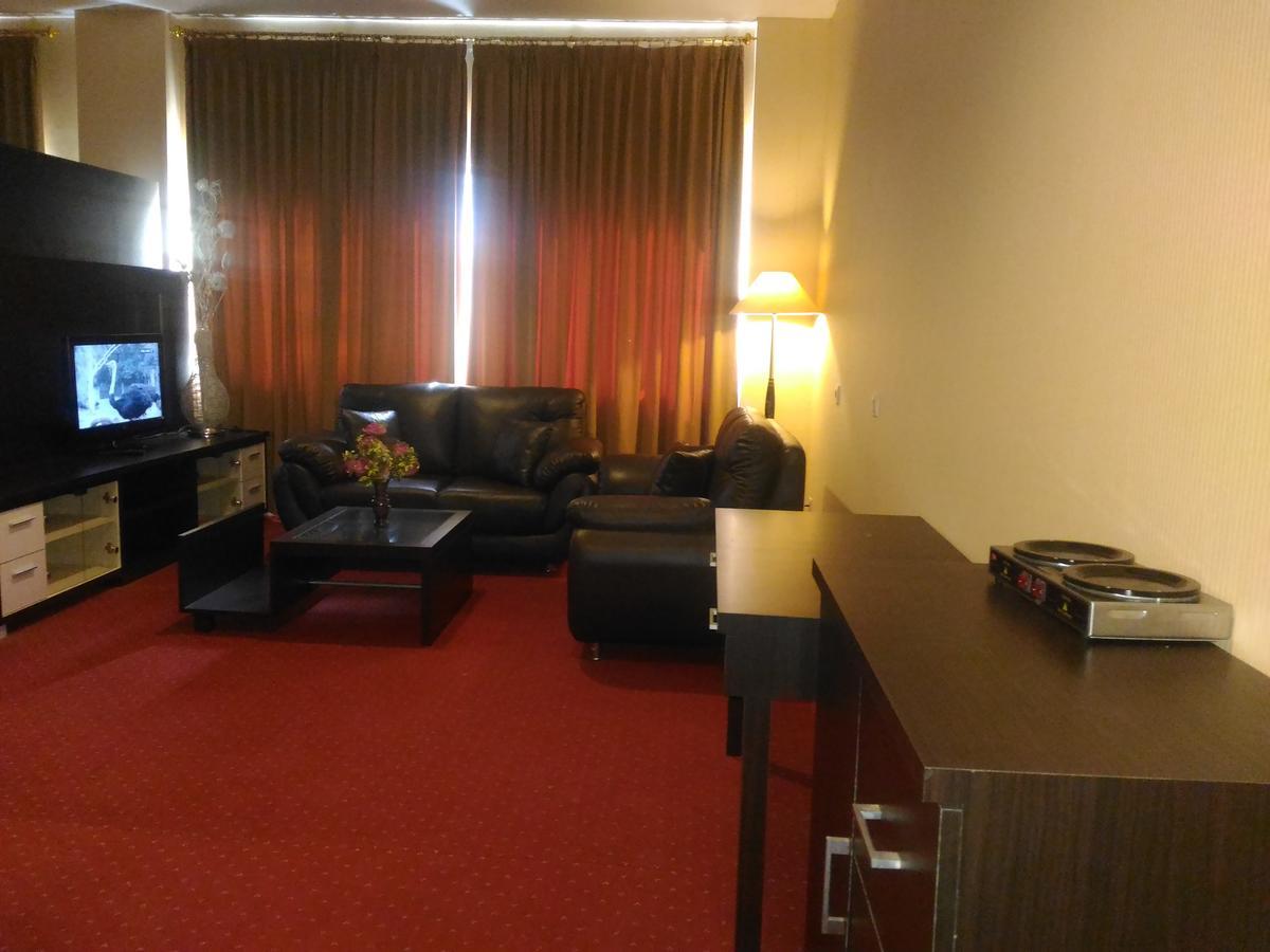 Grand Royal Taliwang Hotel Екстериор снимка