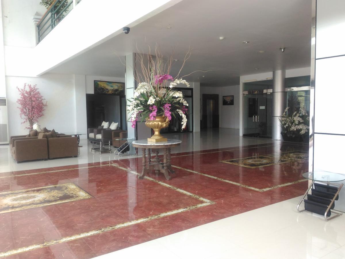 Grand Royal Taliwang Hotel Екстериор снимка
