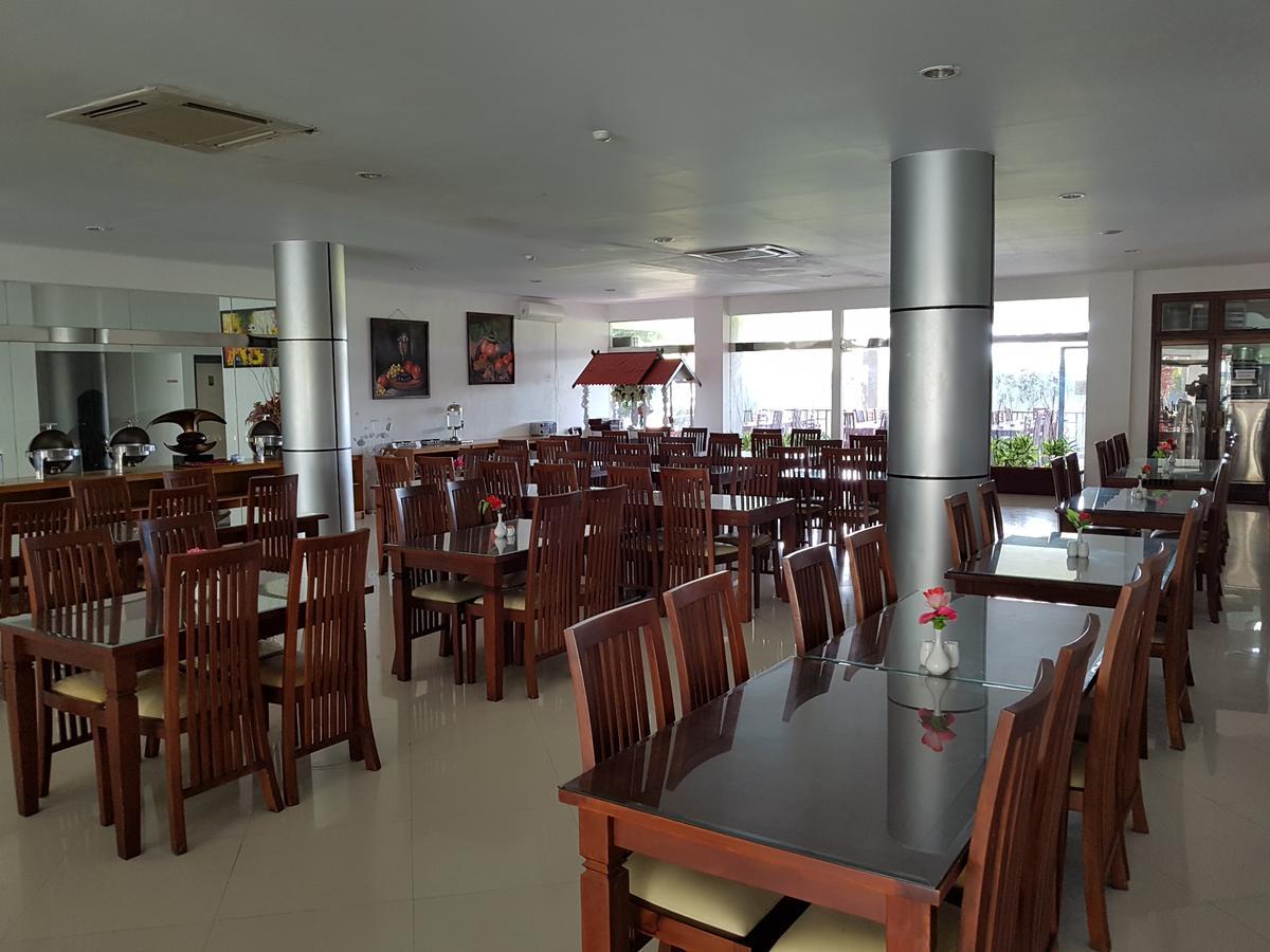 Grand Royal Taliwang Hotel Екстериор снимка